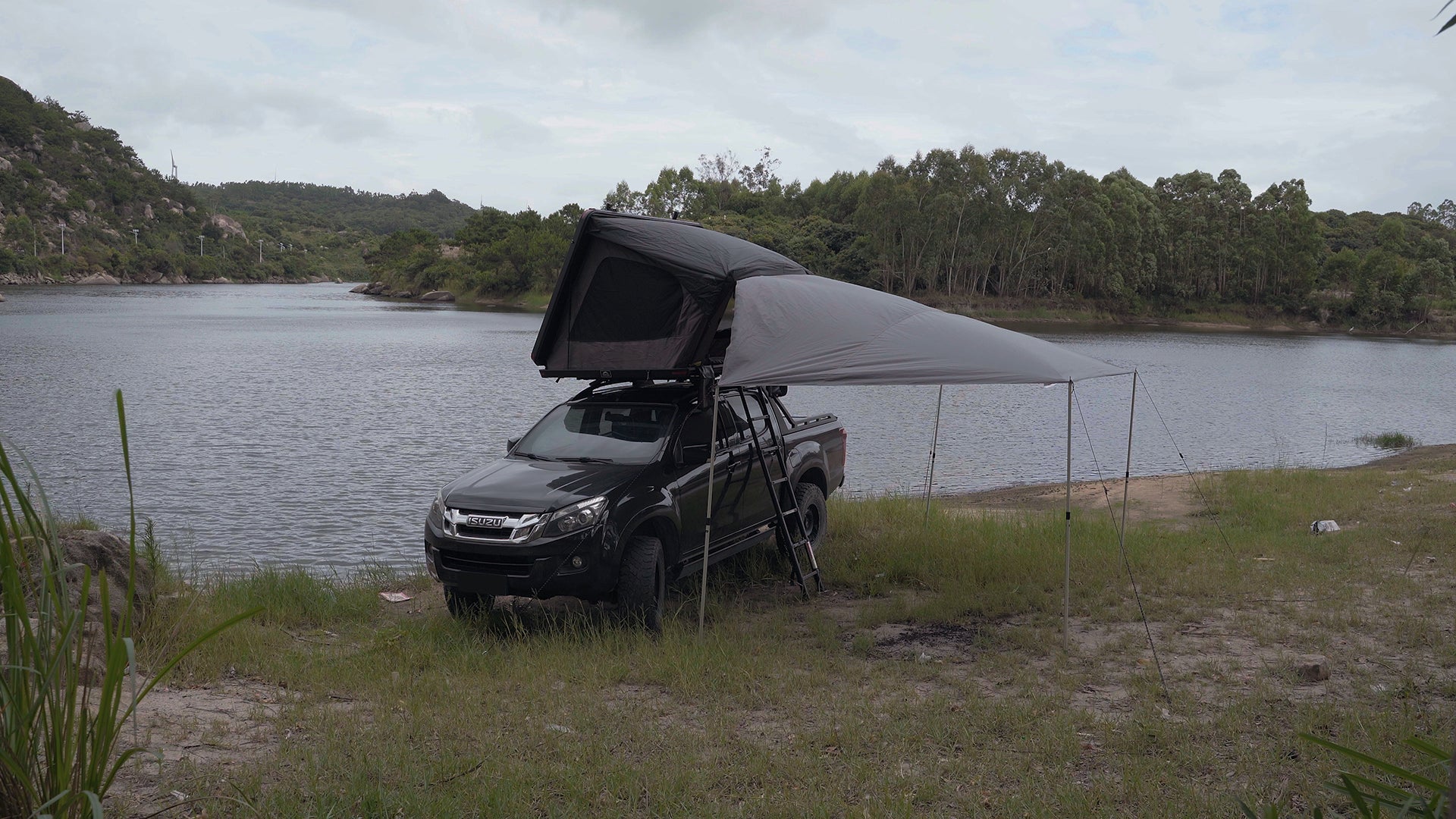 Wild Land Universal Tarp - Image 4